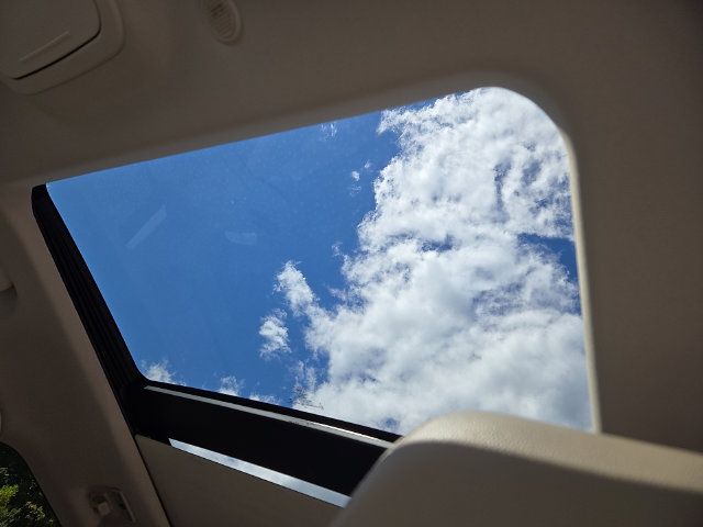 Used 2020 Ford Explorer Limited AWD/4WD image 18