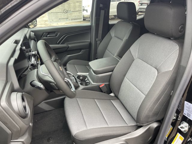 New 2026 Chevrolet Colorado W/T w/ WT Custom Package AWD/4WD image 11