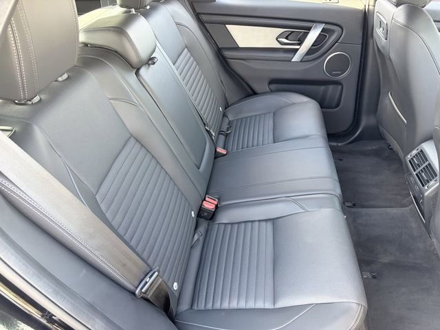 Used 2025 Land Rover Discovery Sport Dynamic SE image 22