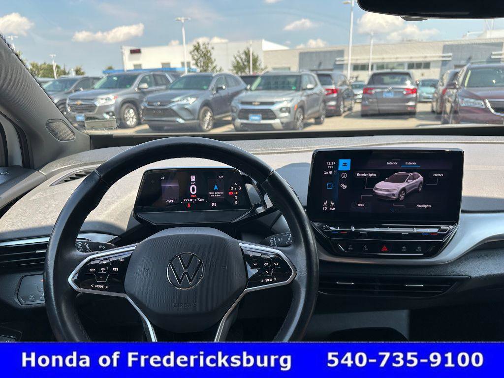 Used 2021 Volkswagen ID.4 Pro image 17