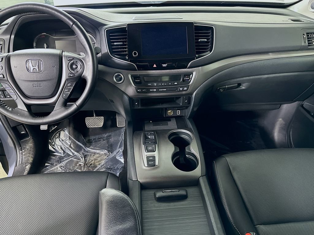 Used 2023 Honda Ridgeline RTL-E image 16