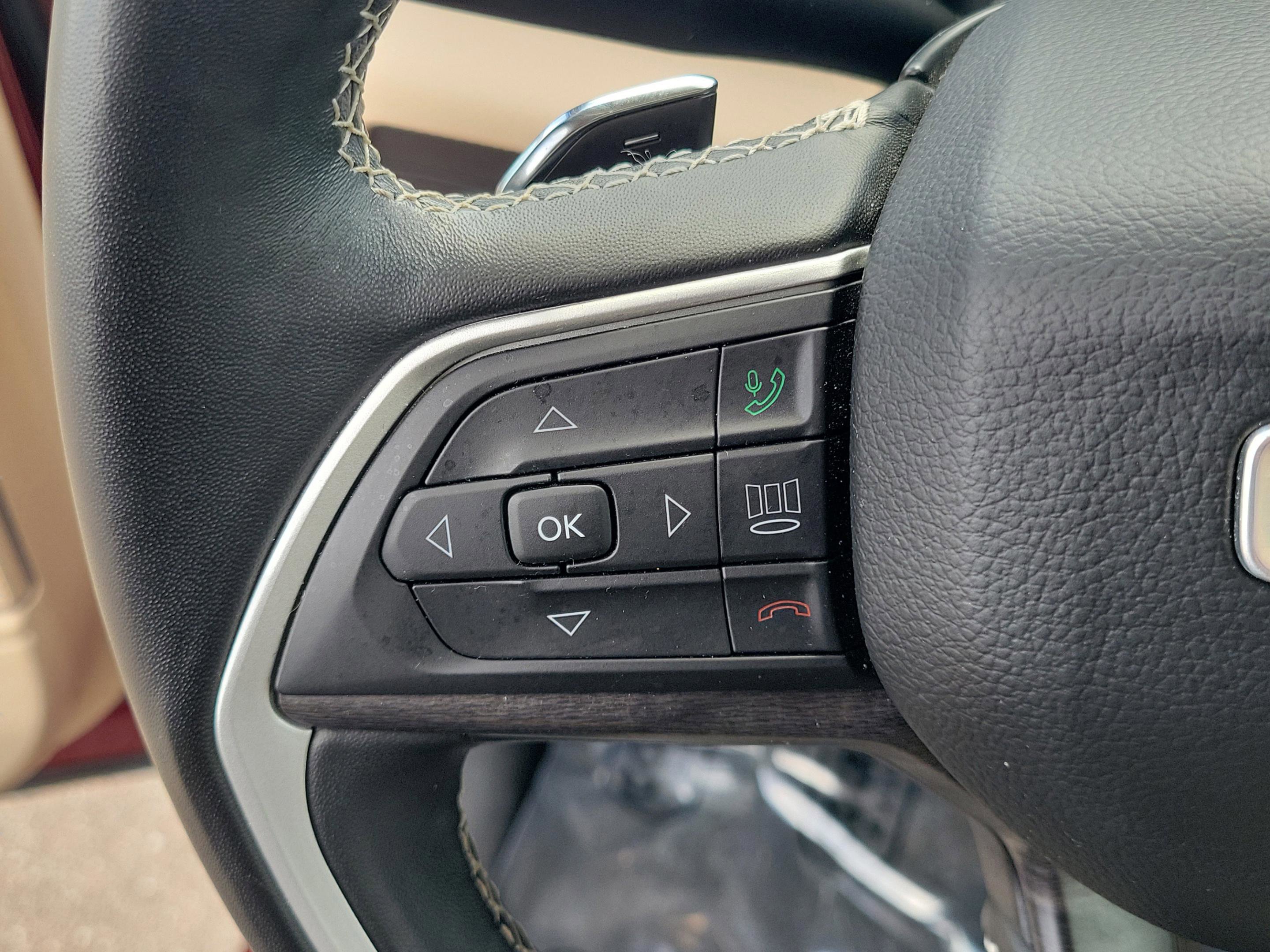 Used 2022 Jeep Grand Cherokee L Limited w/ Luxury Tech Group II image 30