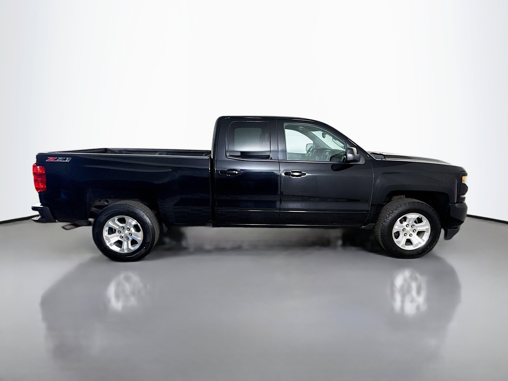 Used 2016 Chevrolet Silverado 1500 LT w/ All Star Edition image 11
