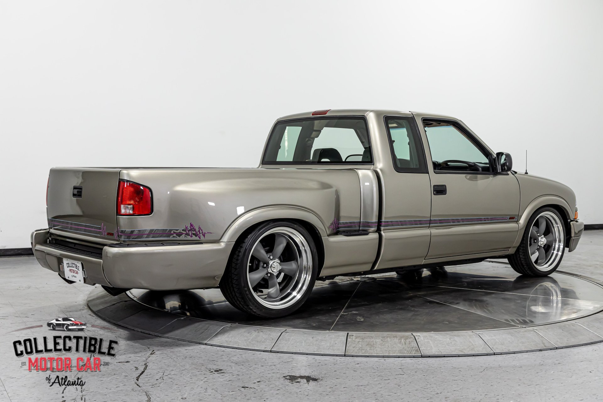 Used 2000 Chevrolet S10 Pickup LS w/ Preferred Equipment Group RWD image 20