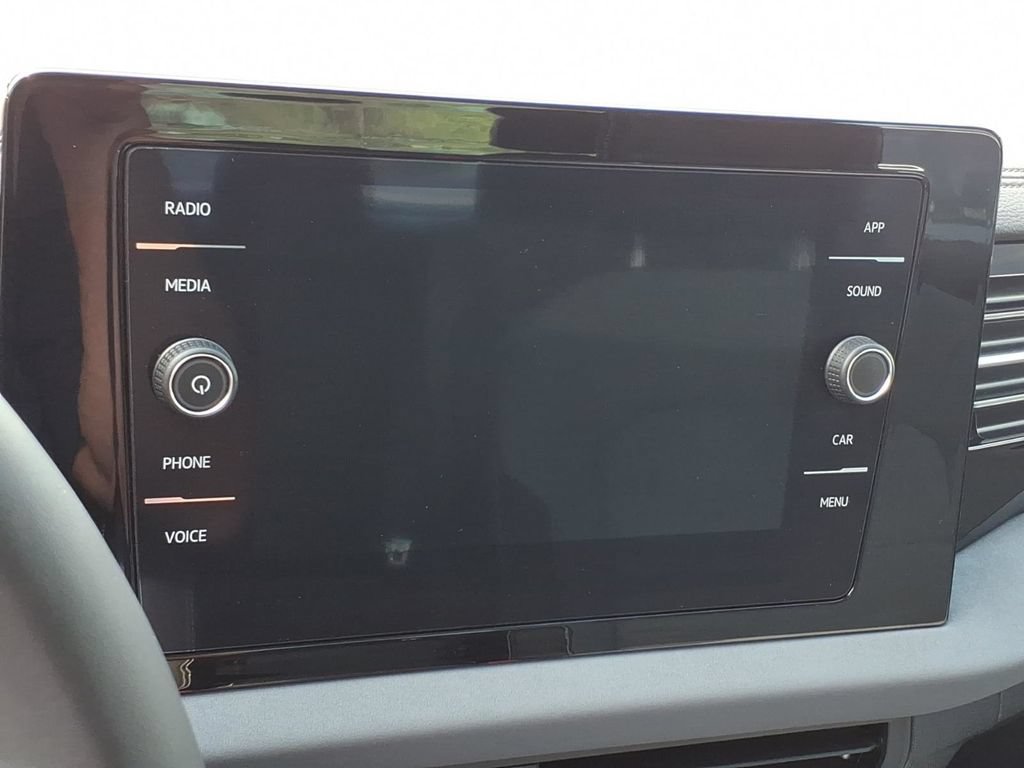 Used 2025 Volkswagen Jetta SE FWD image 25
