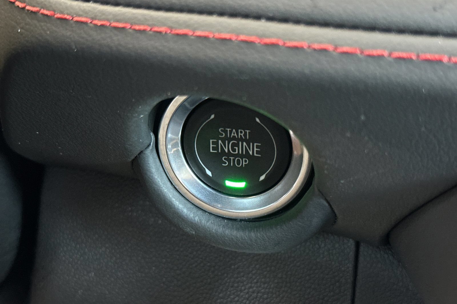 Certified 2026 Chevrolet Suburban RST RWD image 25