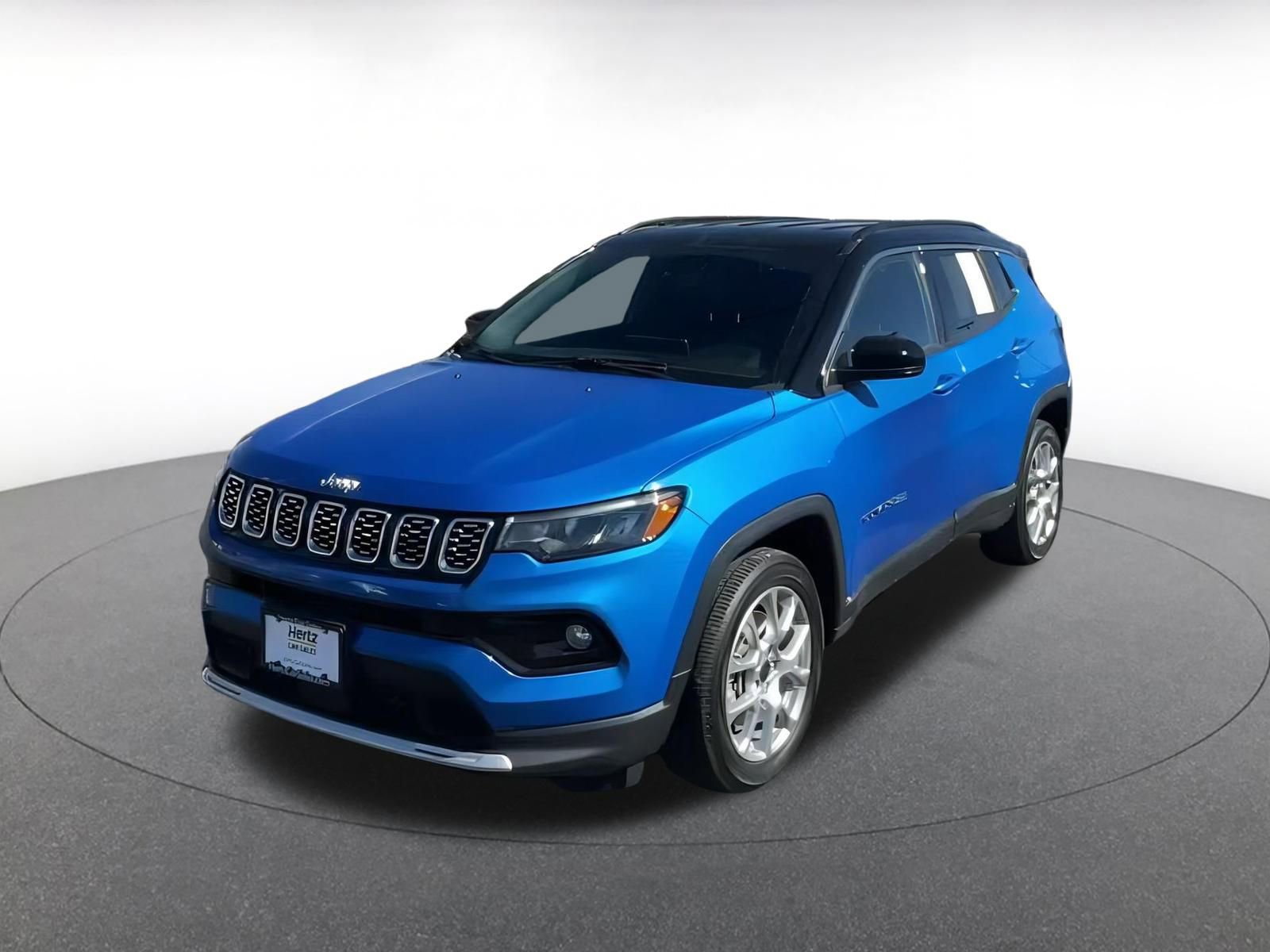 Used 2025 Jeep Compass Limited image 7