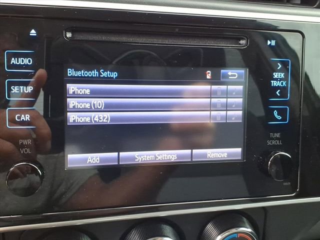 Used 2018 Toyota Corolla L image 10