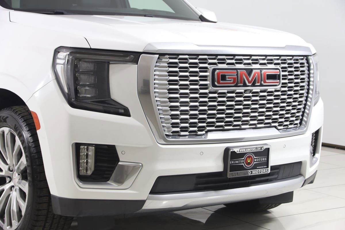 Used 2021 GMC Yukon XL Denali w/ Advanced Technology Package image 43