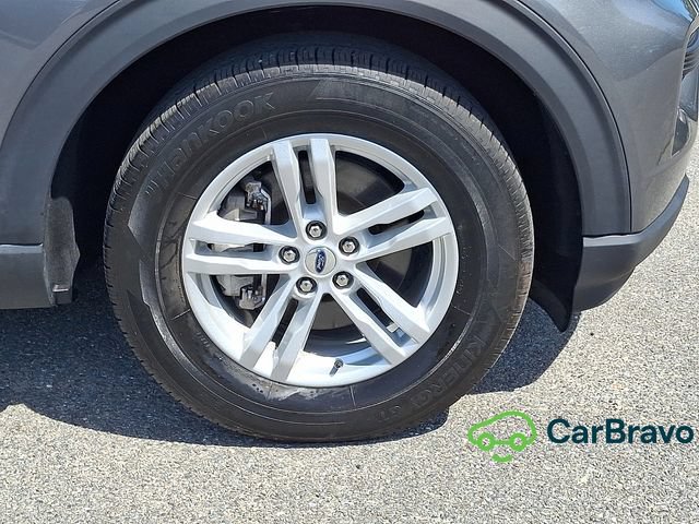 Used 2023 Ford Explorer XLT AWD/4WD image 8