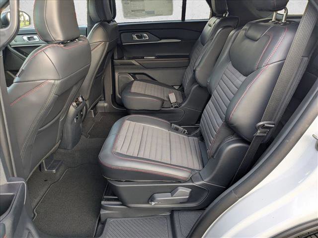 New 2026 Ford Explorer ST-Line image 14