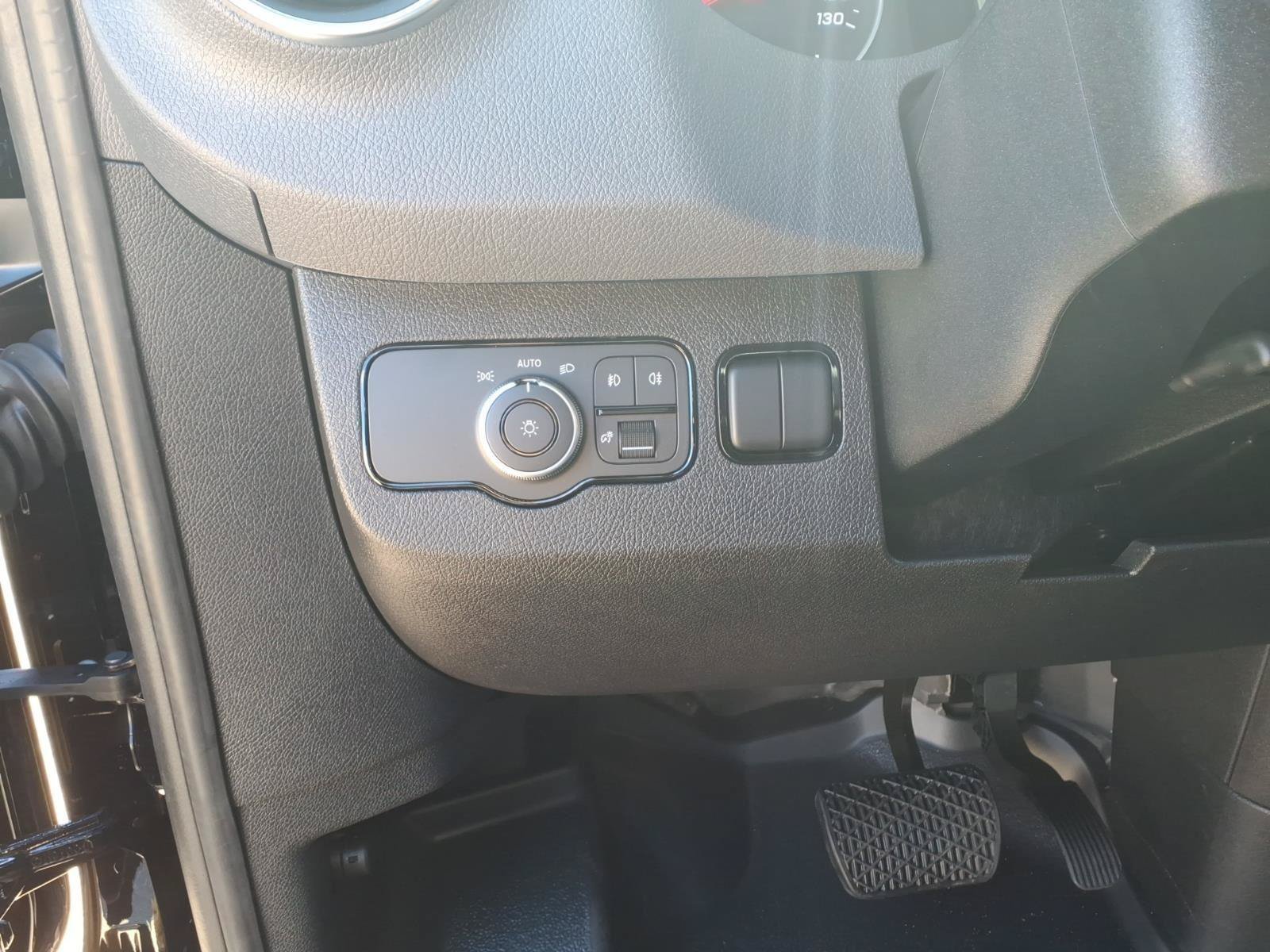 New 2026 Mercedes-Benz Sprinter 2500 image 18