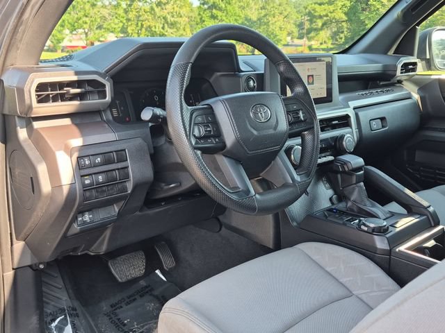Used 2024 Toyota Tacoma SR5 AWD/4WD image 20