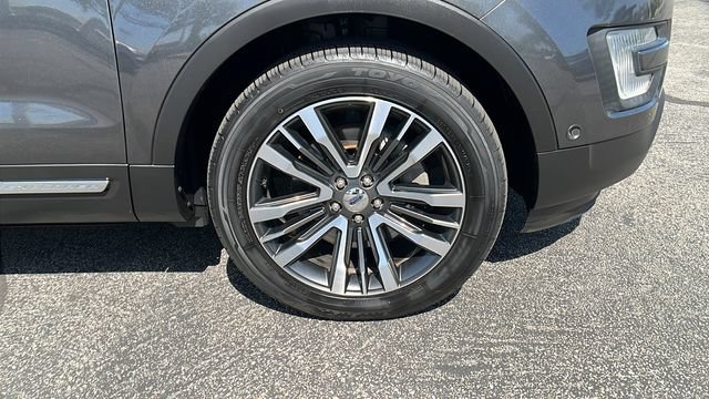 Used 2017 Ford Explorer Platinum AWD/4WD image 9