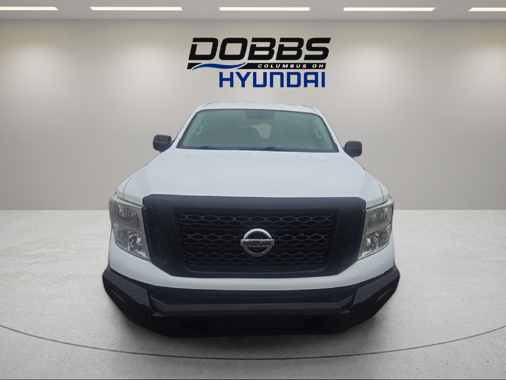 Used 2017 Nissan Titan S AWD/4WD image 8