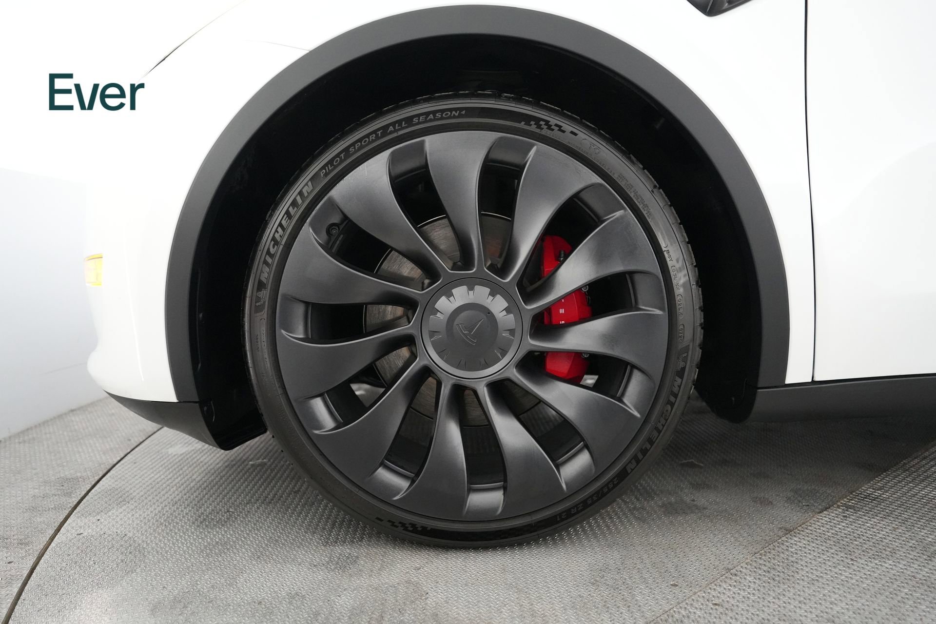 Used 2023 Tesla Model Y Performance AWD/4WD image 19