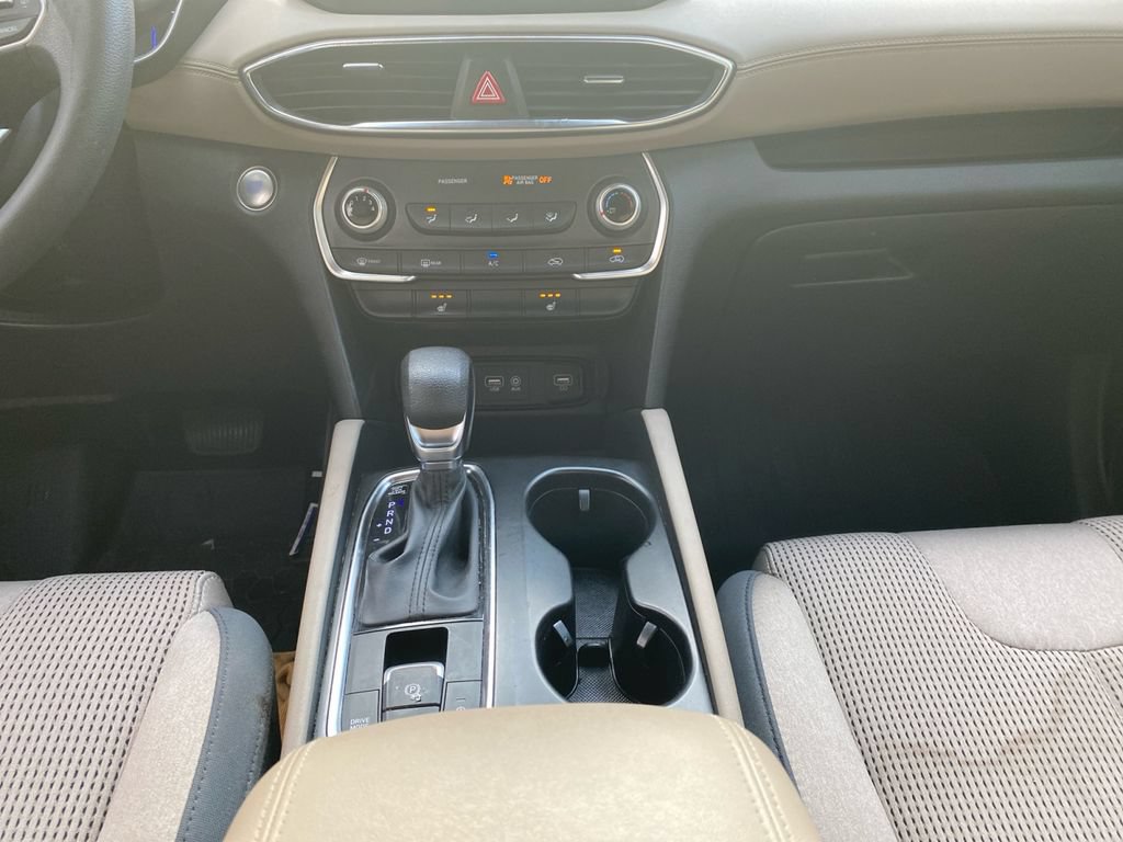 Used 2020 Hyundai Santa Fe SEL w/ Cargo Package FWD image 11