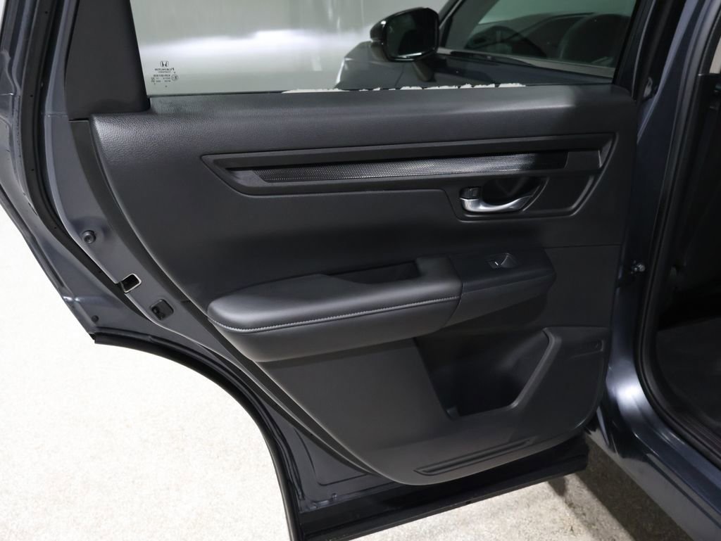 Used 2025 Honda CR-V EX image 19