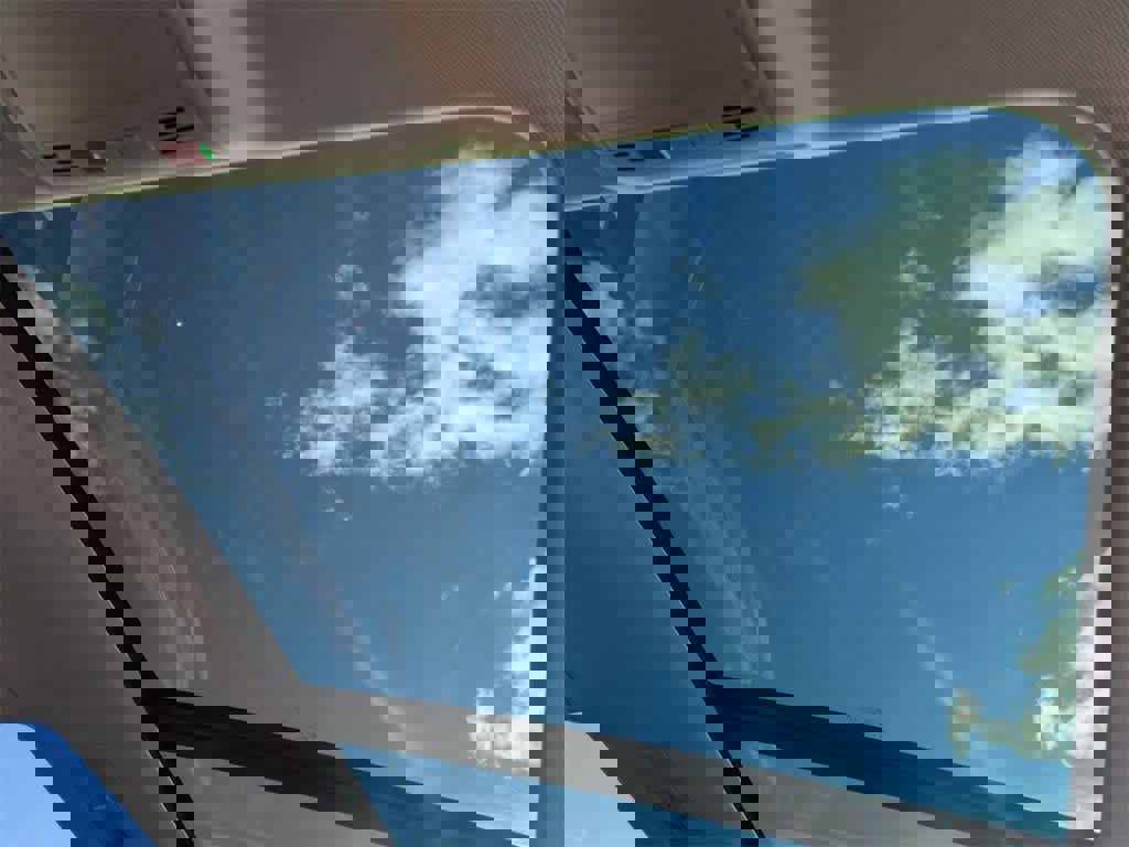 Used 2022 Volkswagen Tiguan SE image 20