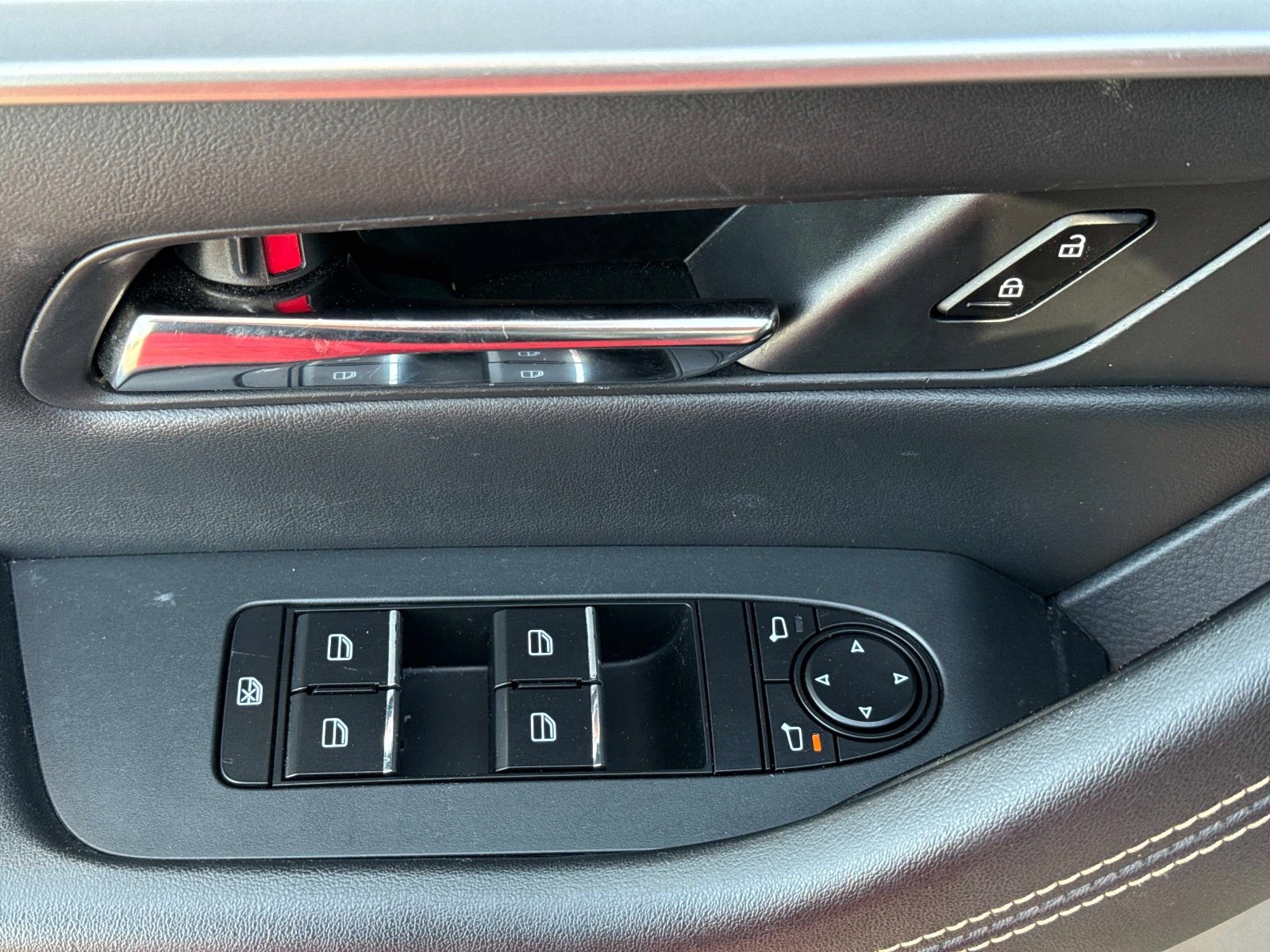 Used 2024 MAZDA CX-90 3.3 Turbo w/ Premium Package image 21