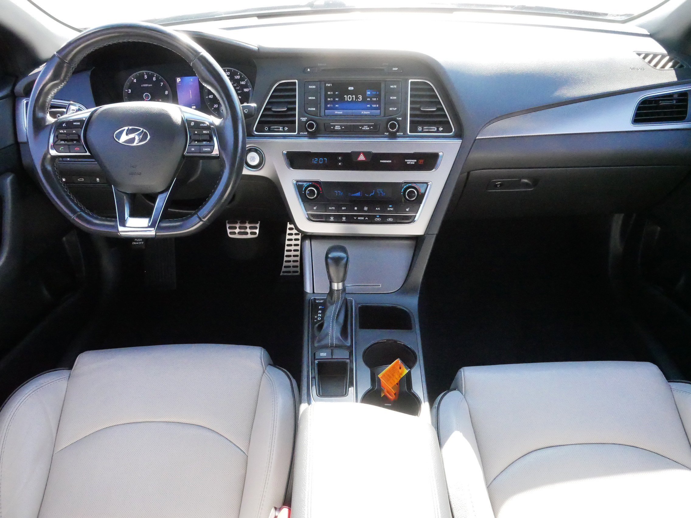 Used 2015 Hyundai Sonata Sport 2.0T image 10