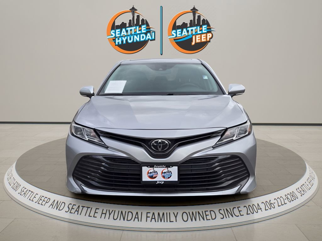 Used 2019 Toyota Camry LE w/ Convenience Package FWD image 8