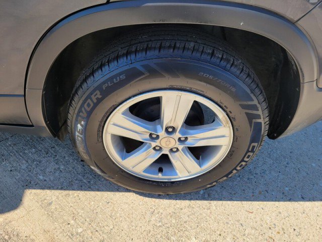 Used 2016 Chevrolet Trax LT w/ LT Convenience Package image 8