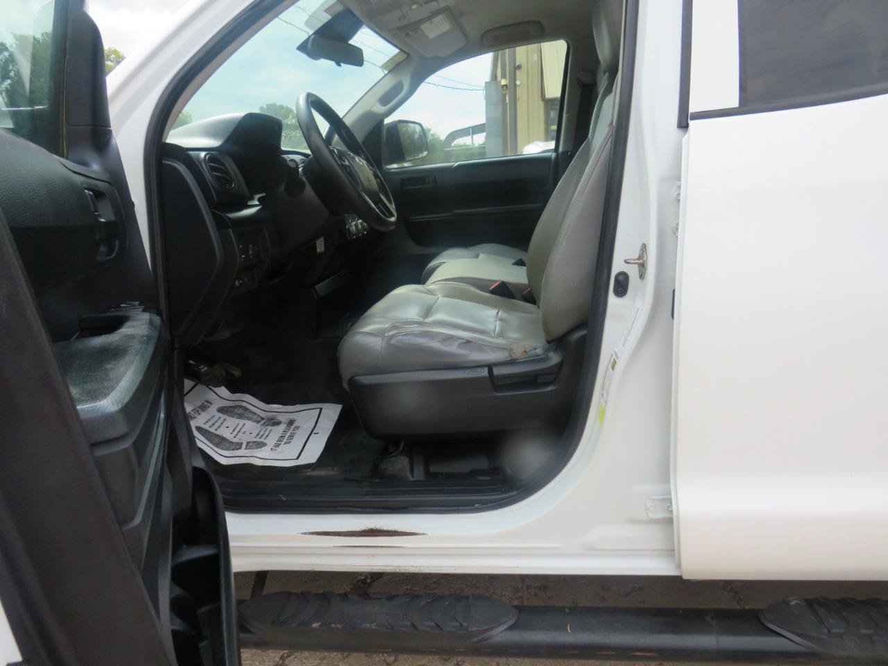 Used 2020 Toyota Tundra SR AWD/4WD image 10