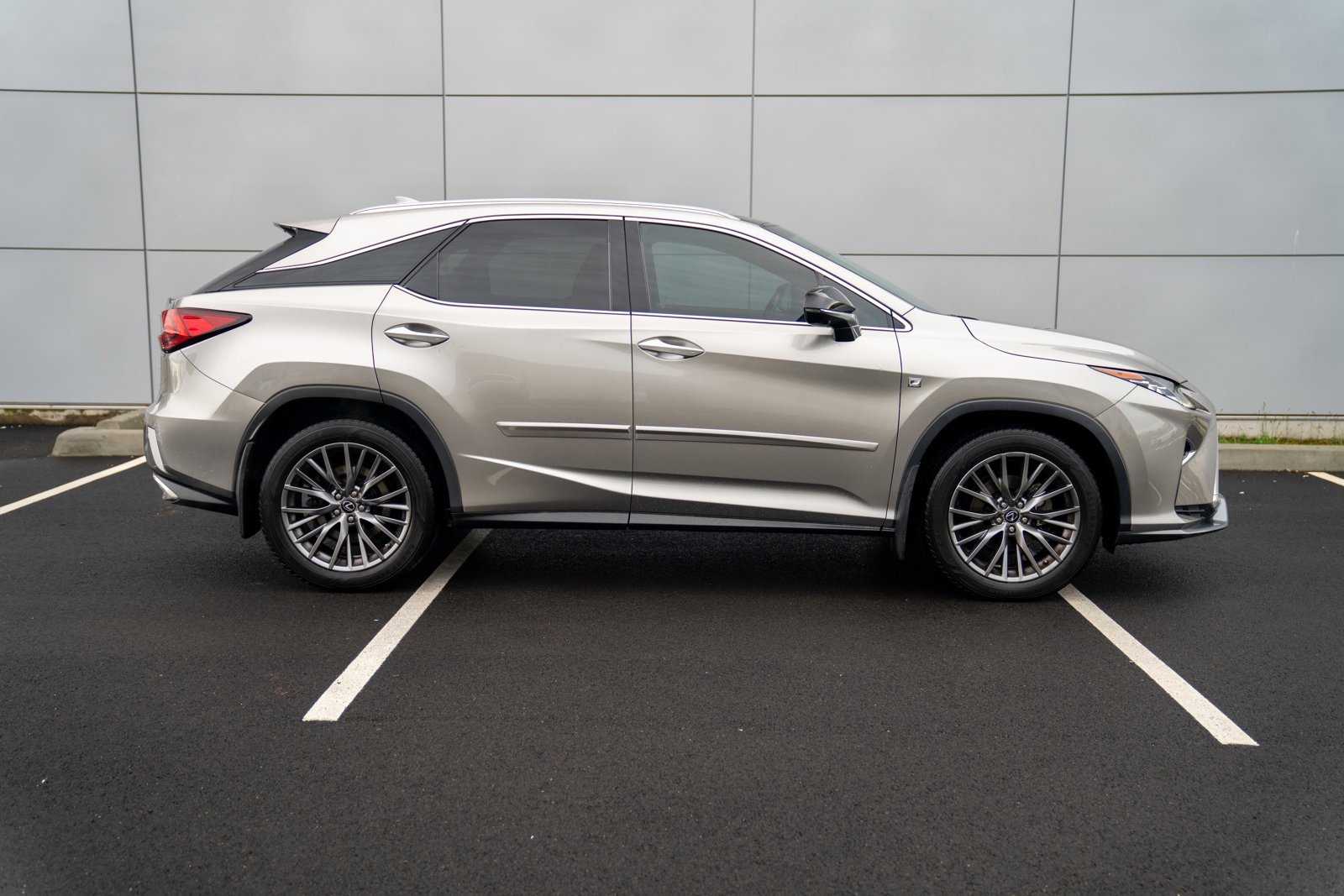 Used 2018 Lexus RX 350 F Sport w/ Cold Area Package image 8