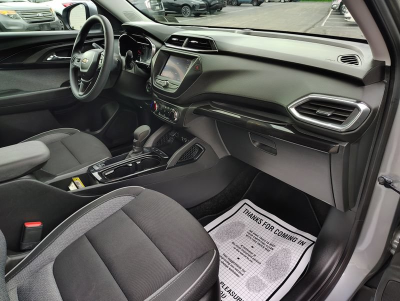 Certified 2023 Chevrolet TrailBlazer LT FWD image 19