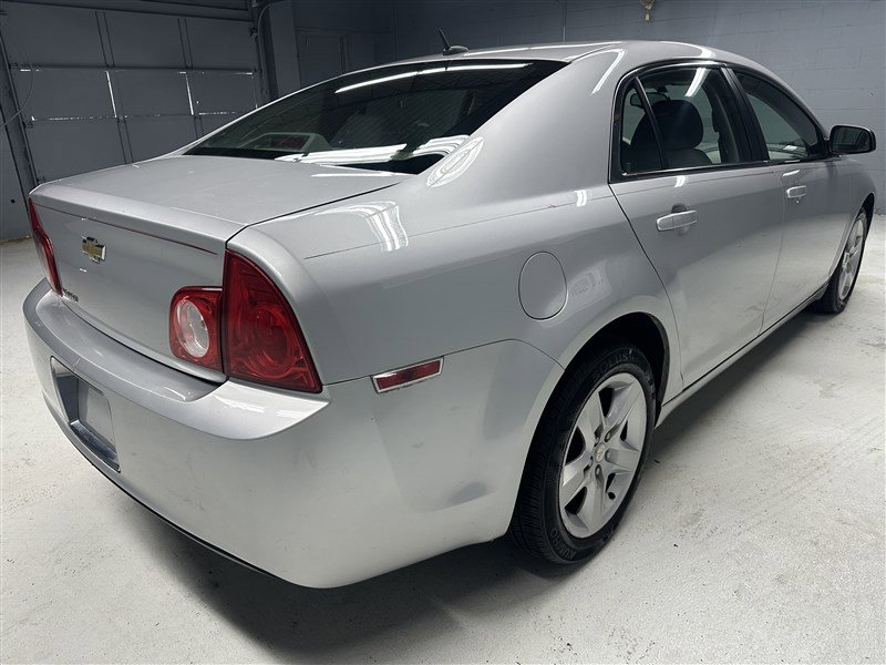 Used 2010 Chevrolet Malibu LS image 6