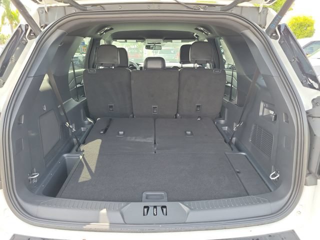 Used 2025 Ford Explorer ST-Line w/ Premium Package RWD image 22