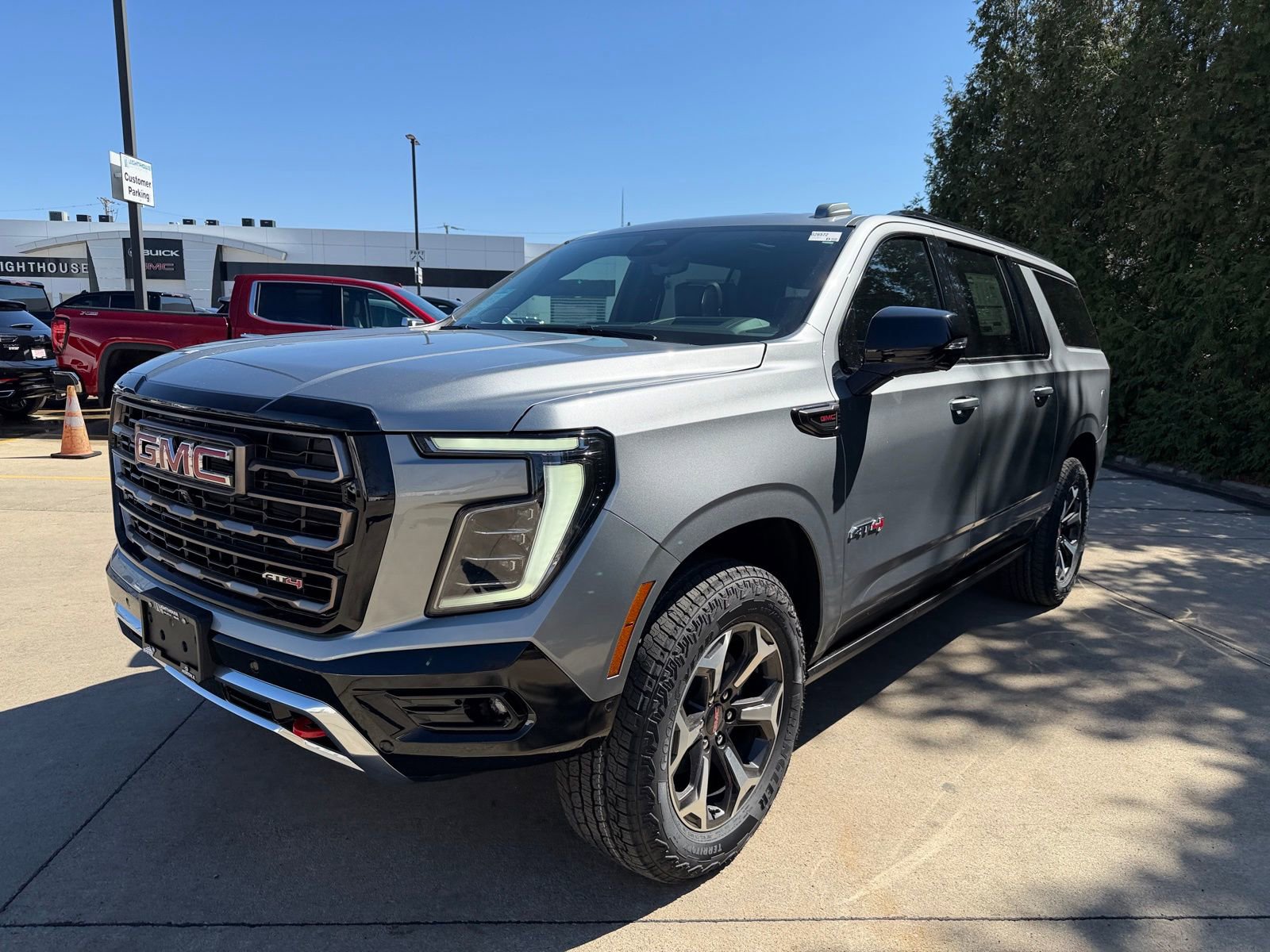 New 2026 GMC Yukon XL AT4 Ultimate image 7