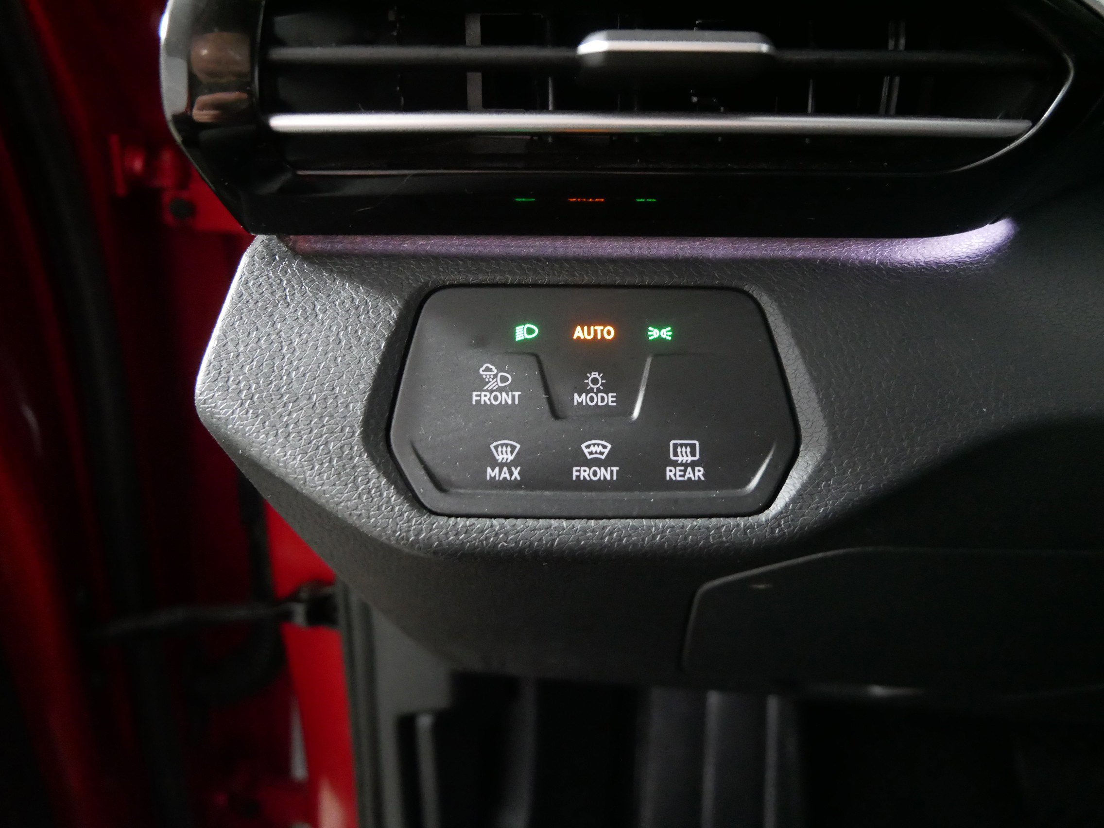 Certified 2021 Volkswagen ID.4 Pro S w/ Gradient Package image 26