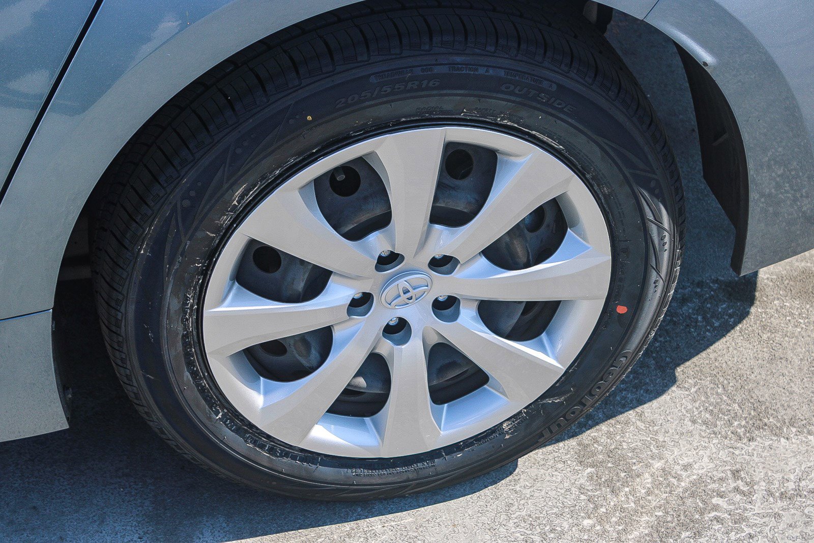 Certified 2023 Toyota Corolla LE image 10