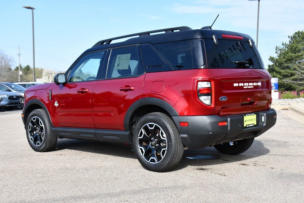 Used 2025 Ford Bronco Sport Outer Banks w/ Outer Banks Tech Package+ AWD/4WD image 4