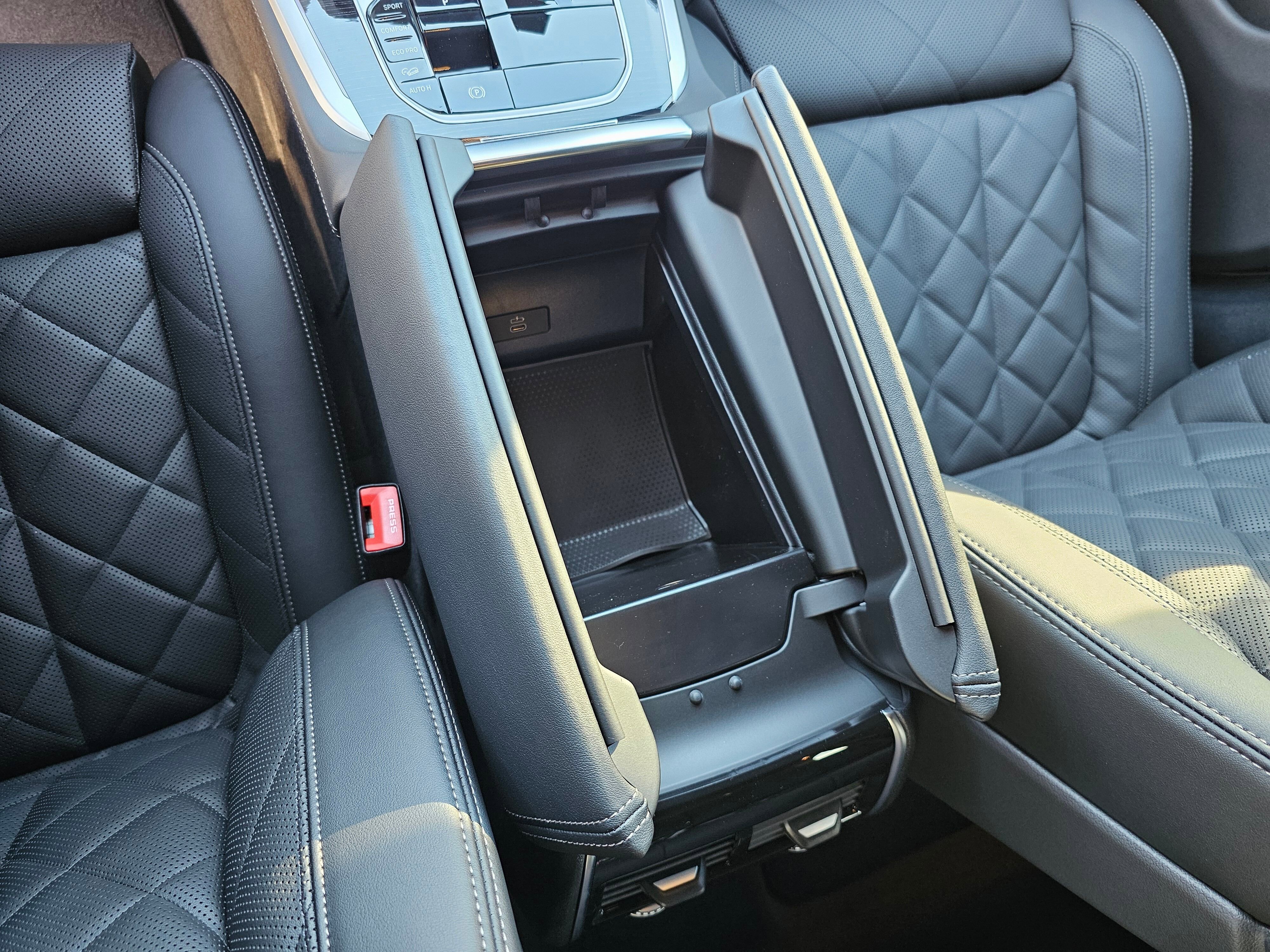 New 2026 BMW X5 xDrive40i w/ M Sport Package image 25