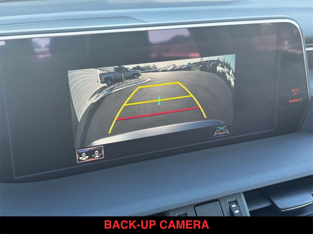 Used 2019 Lexus ES 300h w/ Accessory Package image 7