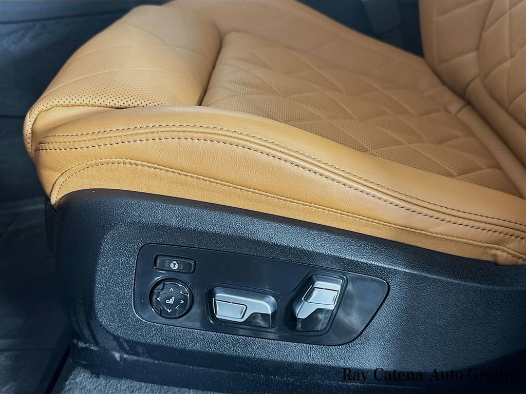 Certified 2023 BMW X7 xDrive40i w/ Premium Package image 20