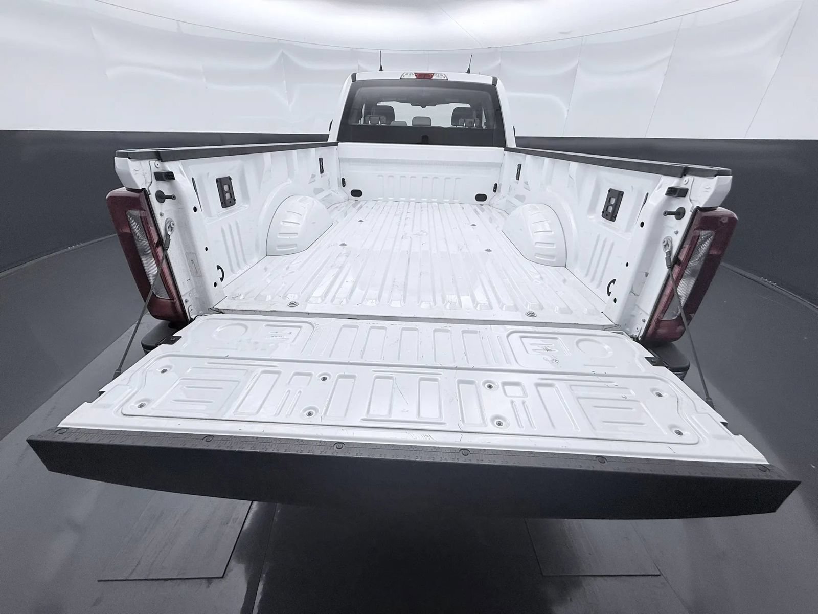 Used 2017 Ford F250 XL w/ Power Equipment Group RWD image 28