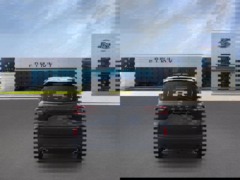 New 2026 Ford Escape ST-Line w/ Cold Weather Package image 5