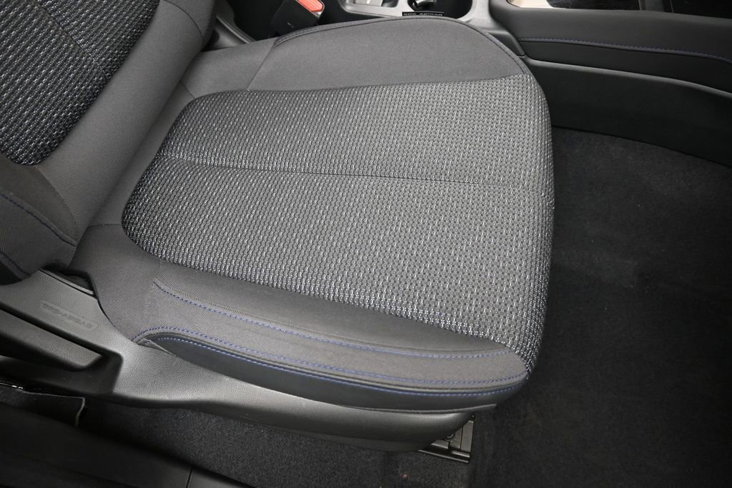 Certified 2025 Subaru Forester Premium AWD/4WD image 12