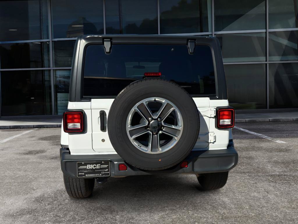 Used 2020 Jeep Wrangler Unlimited Sahara AWD/4WD image 6