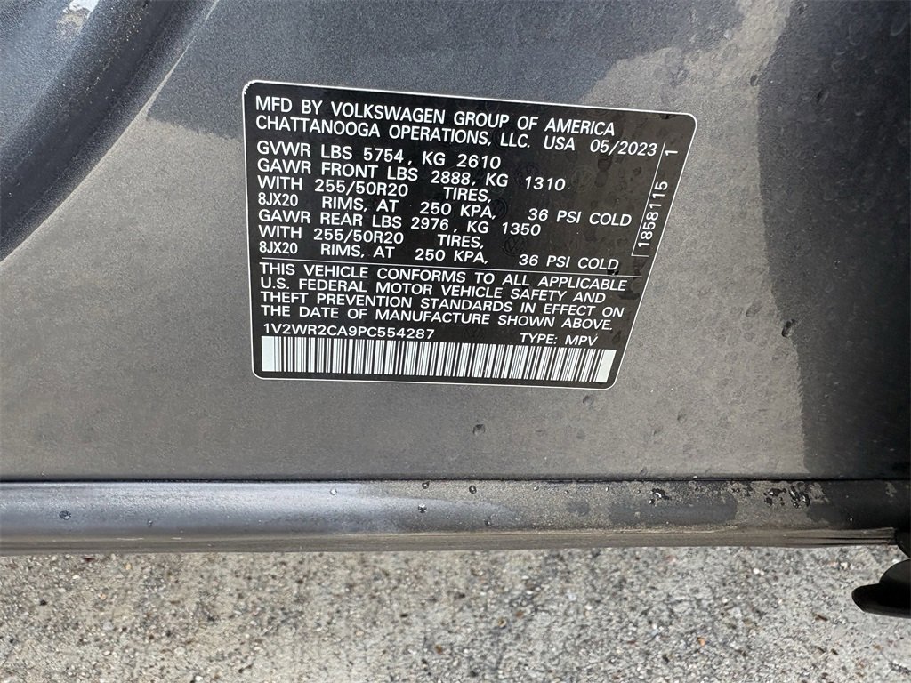 Used 2023 Volkswagen Atlas SE w/ Black Wheel Package image 31