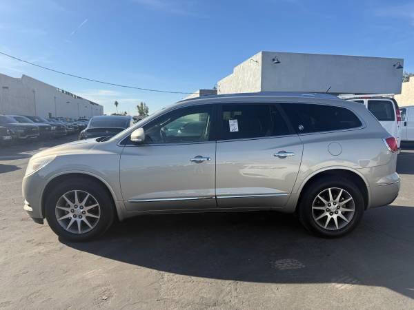 Used 2013 Buick Enclave Leather image 6