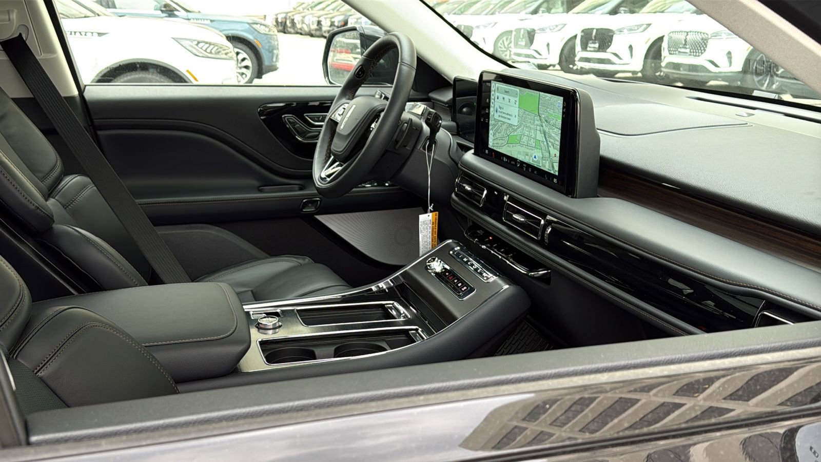 New 2026 Lincoln Aviator Reserve AWD/4WD image 11