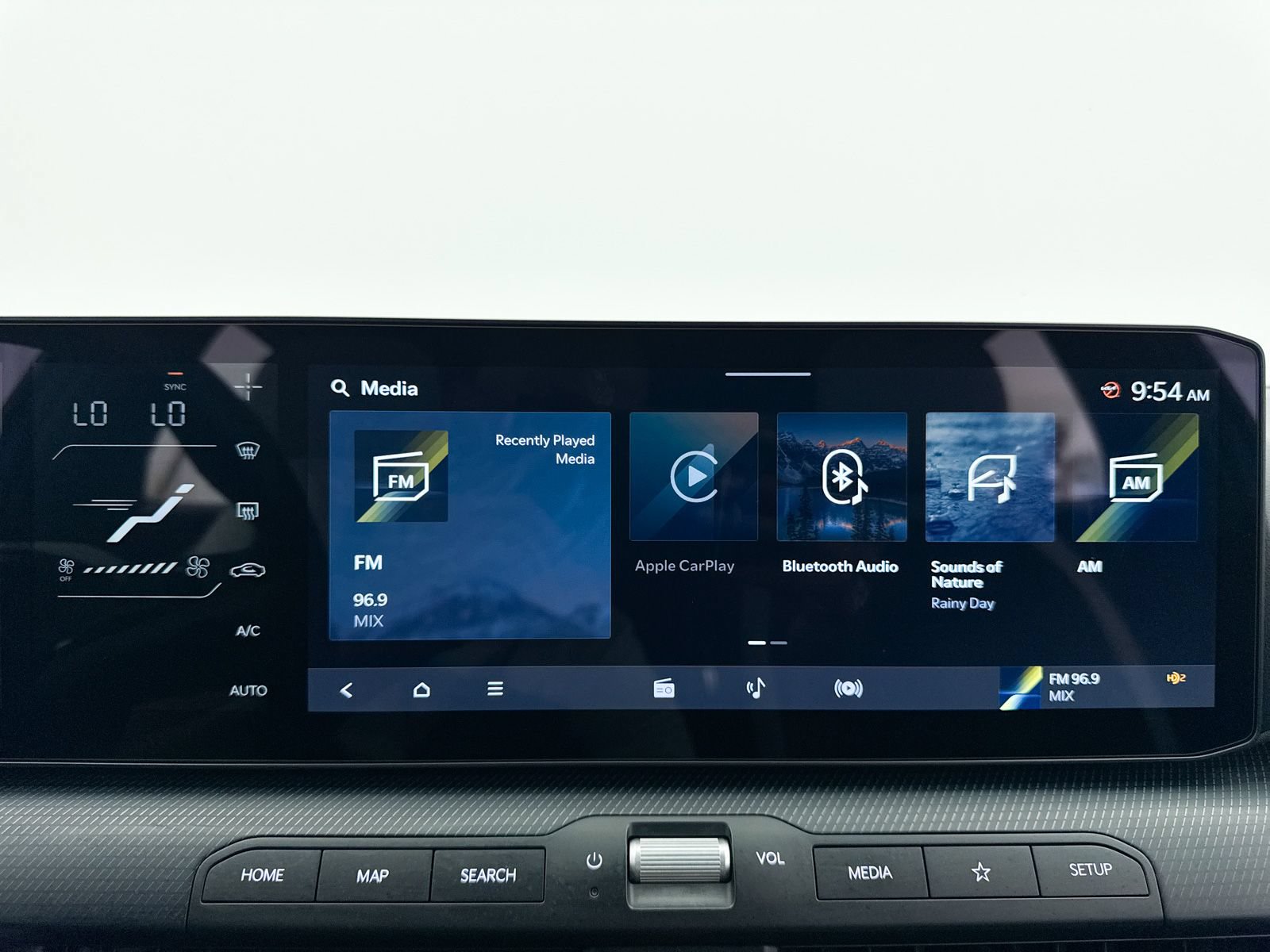 Certified 2025 Kia K4 GT-Line w/ GT-Line Premium Package FWD image 24