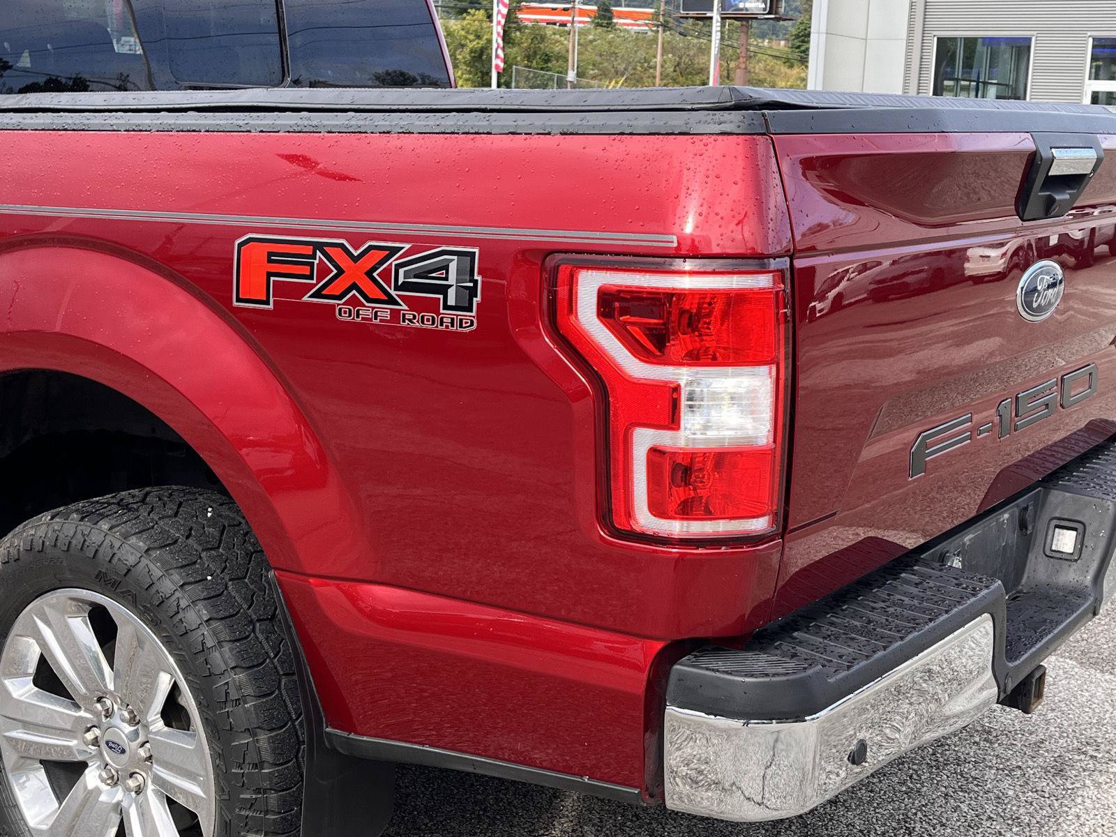 Used 2019 Ford F150 XLT w/ Equipment Group 302A Luxury AWD/4WD image 6
