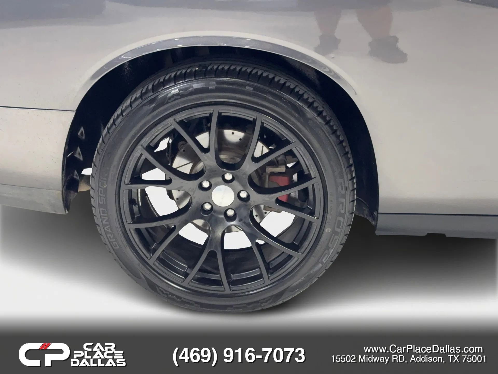 Used 2014 Dodge Challenger SXT RWD image 25
