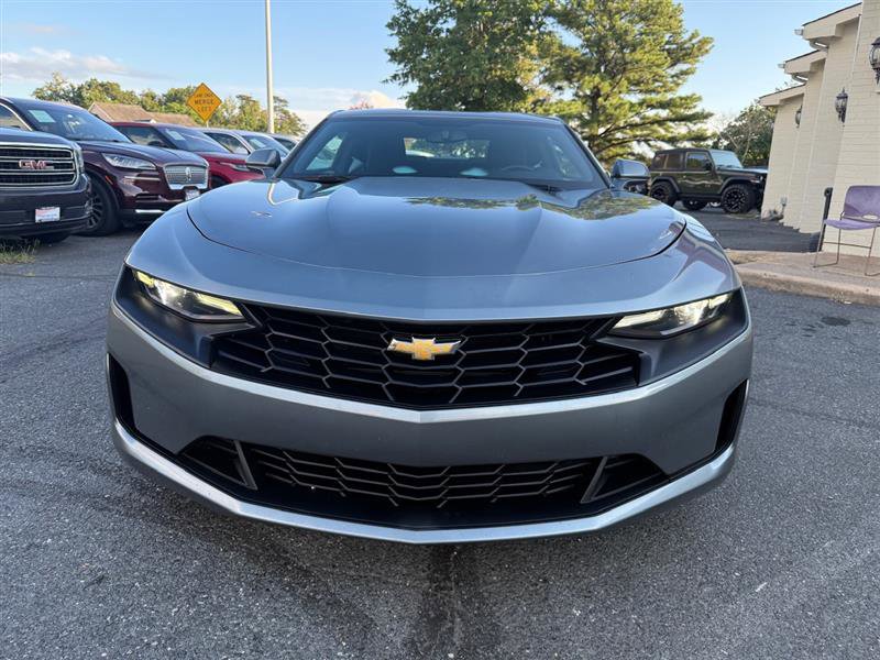 Used 2021 Chevrolet Camaro LT RWD image 2
